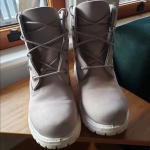 Super Cute Grey Boots